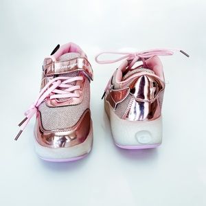 Aimoge Sport Fashion Adult style Heely’s